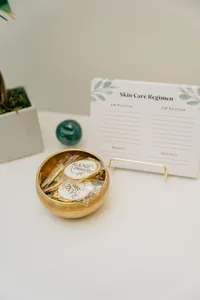 CustomCanvasNow.Com - Metal Keychain