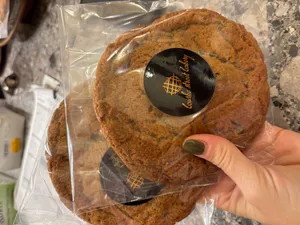 CustomCanvasNow.Com - Circle Stickers