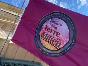 CustomCanvasNow.Com - Rectangle Flag