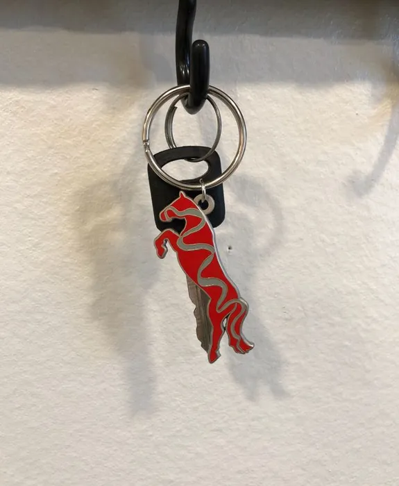CustomCanvasNow.Com - Metal Keychain