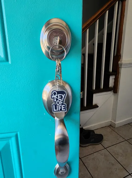 CustomCanvasNow.Com - Acrylic Keychain