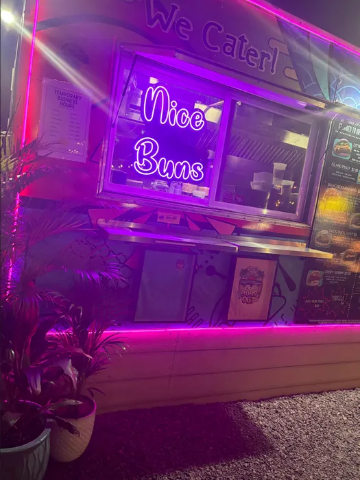 CustomCanvasNow.Com - Custom Neon Sign