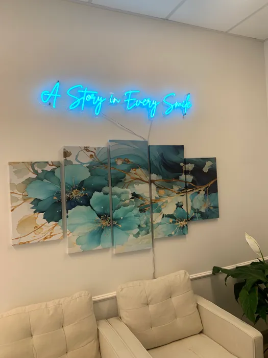 CustomCanvasNow.Com - Custom Neon Sign