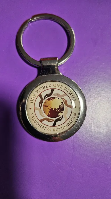 CustomCanvasNow.Com - Epoxy Keychain