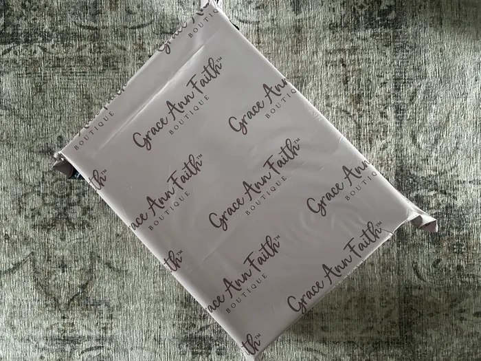 CustomCanvasNow.Com - Custom Poly Mailer