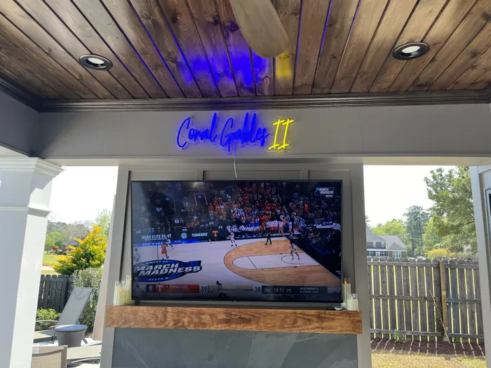 CustomCanvasNow.Com - Custom Neon Sign