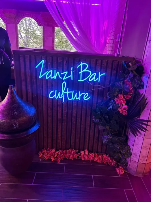 CustomCanvasNow.Com - Custom Neon Sign