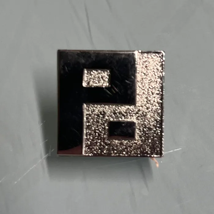 CustomCanvasNow.Com - Die Struck Pin