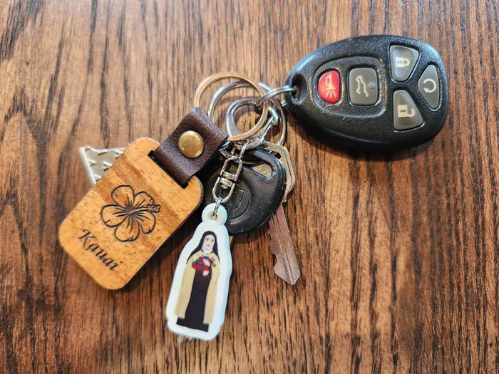 CustomCanvasNow.Com - PVC Keychain