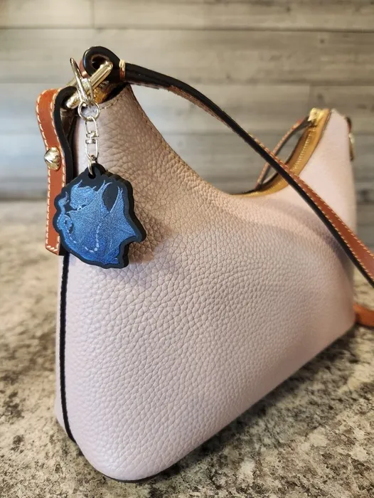 CustomCanvasNow.Com - PVC Keychain