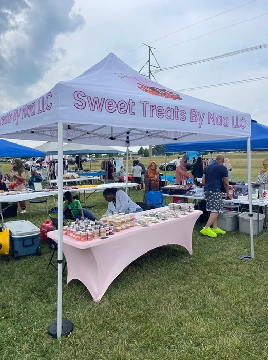 CustomCanvasNow.Com - Custom Outdoor Canopy Tents 10ft X 10ft