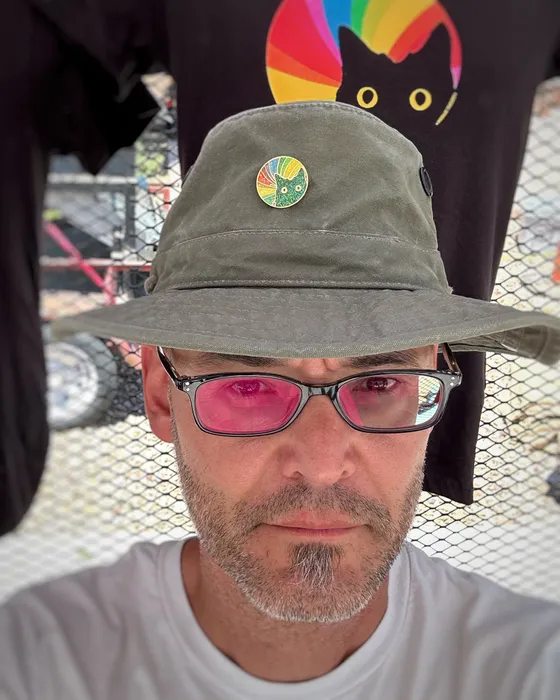 CustomCanvasNow.Com - Hard Enamel Pin