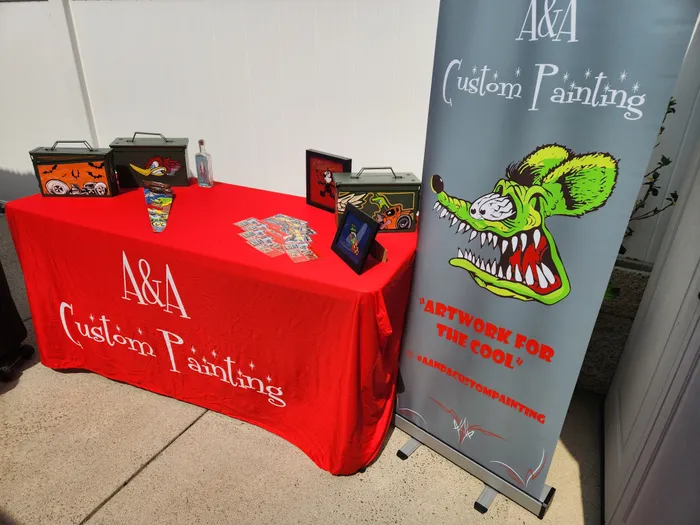 CustomCanvasNow.Com - Roll Up Banner Stands