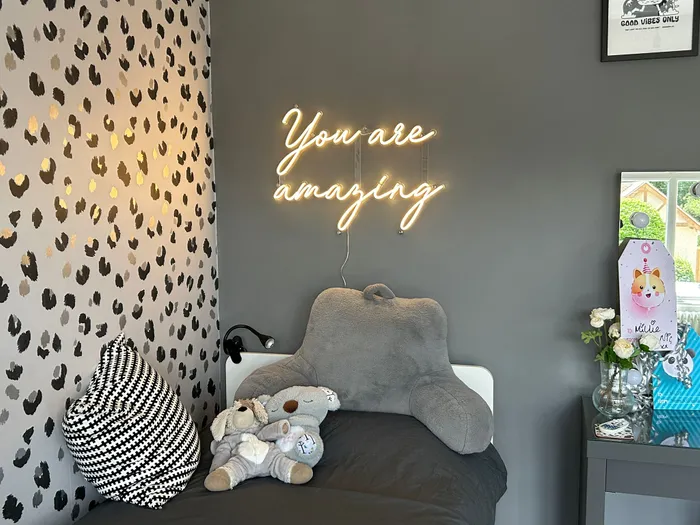 CustomCanvasNow.Com - Custom Neon Sign