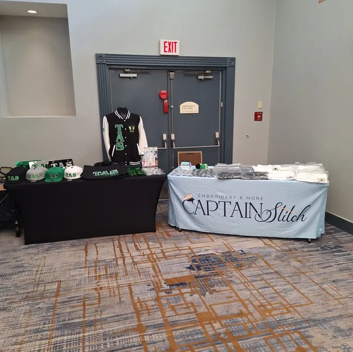 CustomCanvasNow.Com - Custom Rectangle Table Covers