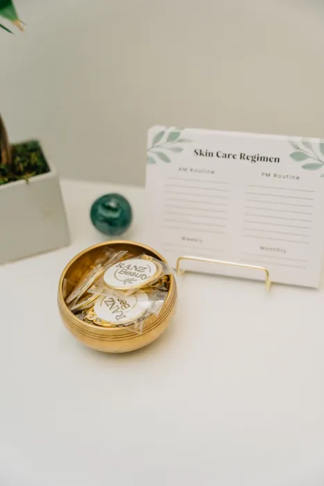 CustomCanvasNow.Com - Metal Keychain