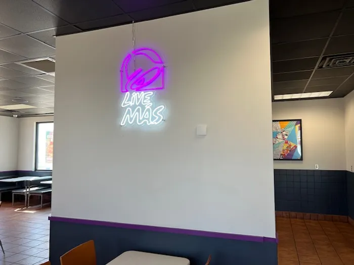 CustomCanvasNow.Com - Artwork Neon Sign
