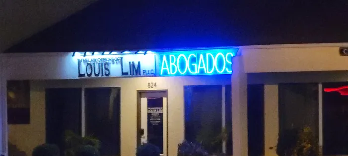 CustomCanvasNow.Com - Custom Neon Sign