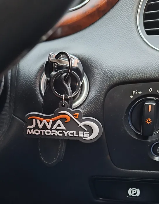 CustomCanvasNow.Com - PVC Keychain