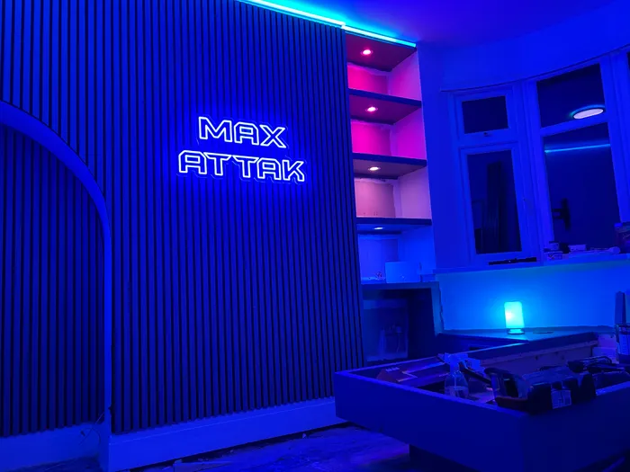 CustomCanvasNow.Com - Custom Neon Sign