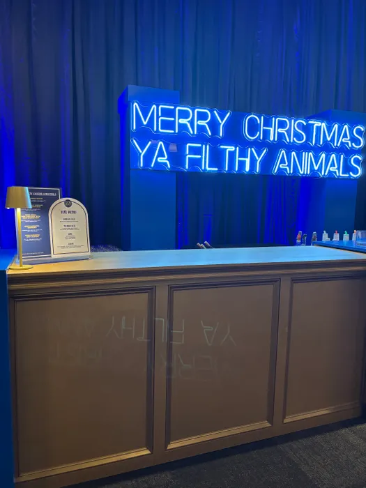 CustomCanvasNow.Com - Custom Neon Sign