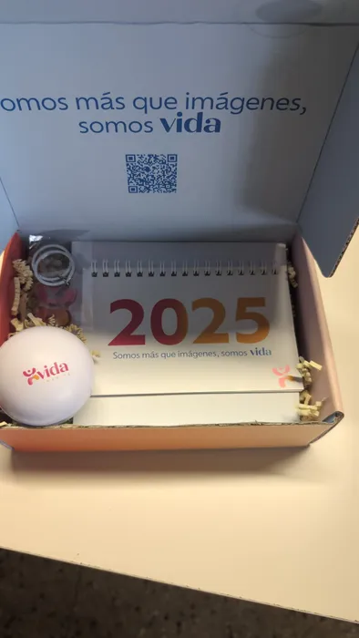 CustomCanvasNow.Com - Custom Mailer Box