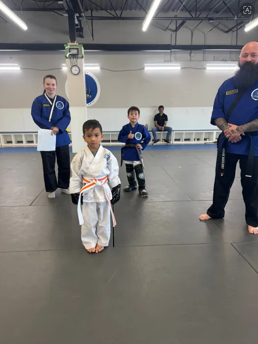 CustomCanvasNow.Com - Embroidered Patches