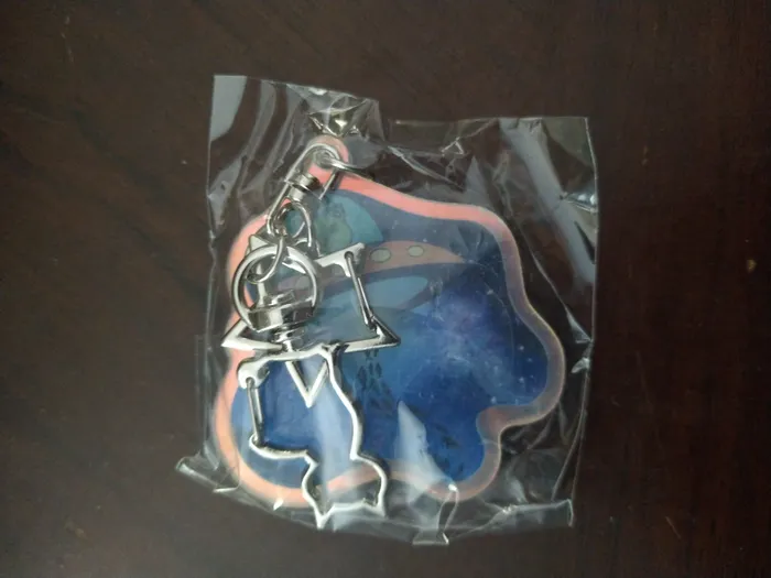 CustomCanvasNow.Com - Acrylic Keychain Deal