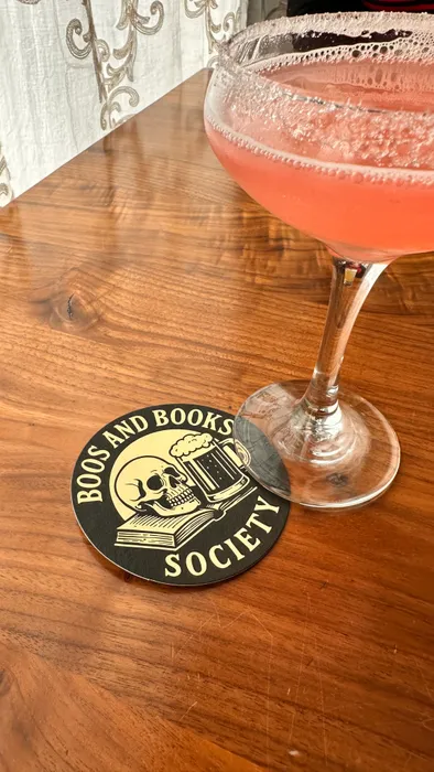 CustomCanvasNow.Com - Paper Coasters