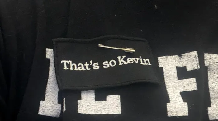 CustomCanvasNow.Com - Embroidered Patches
