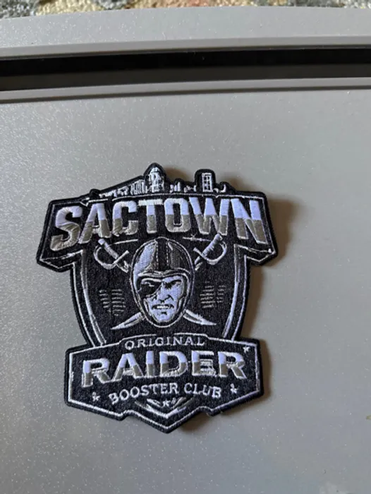 CustomCanvasNow.Com - Embroidered Patches