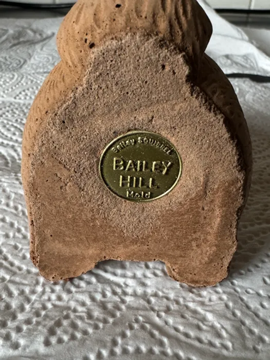 CustomCanvasNow.Com - Die Struck Pin