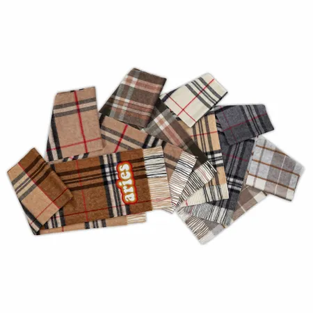 Elegant Wool Scarves - Custom Canvas Now