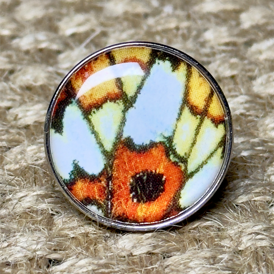 Epoxy Lapel Pin - Custom Canvas Now